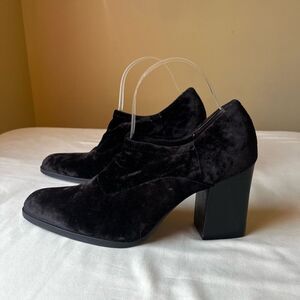 Vintage Black Velvet Block Heel Shoes